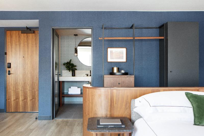 غرفة كومفورت, Continental Frankfurt