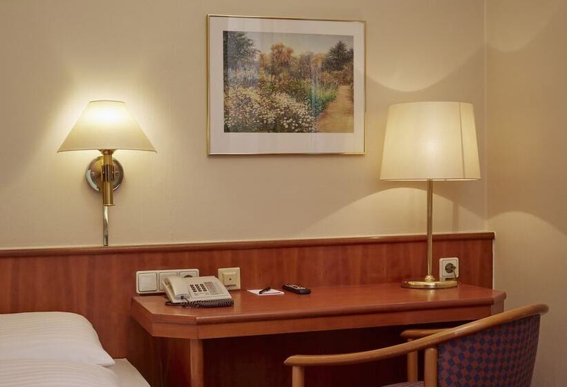 Номер Стандарт Индивидуальный, Garner Hotel Mannheim City By Ihg