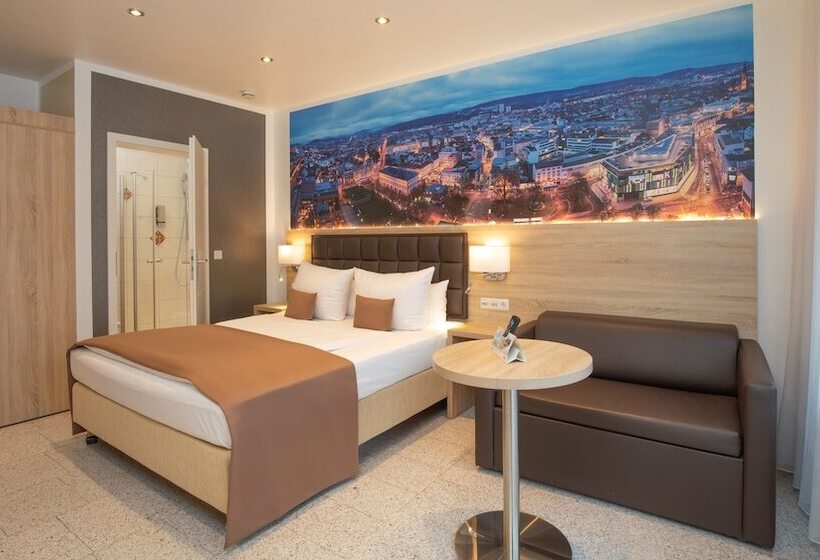 컴포트 트리플 룸, Restaurant Barbarossahof