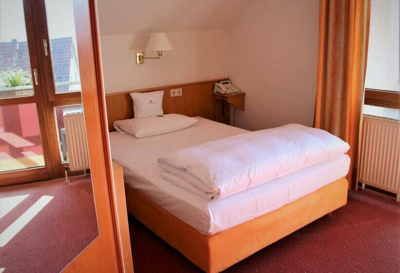 חדר סטנדרט יחיד, Restaurant Lamm Hebsack