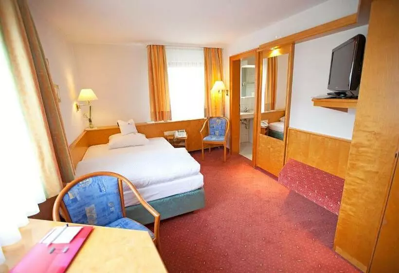 Standard Single Room, Restaurant Lamm Hebsack