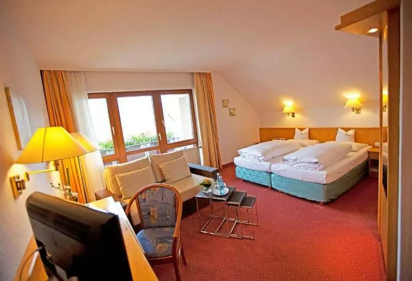 Standard Room, Restaurant Lamm Hebsack