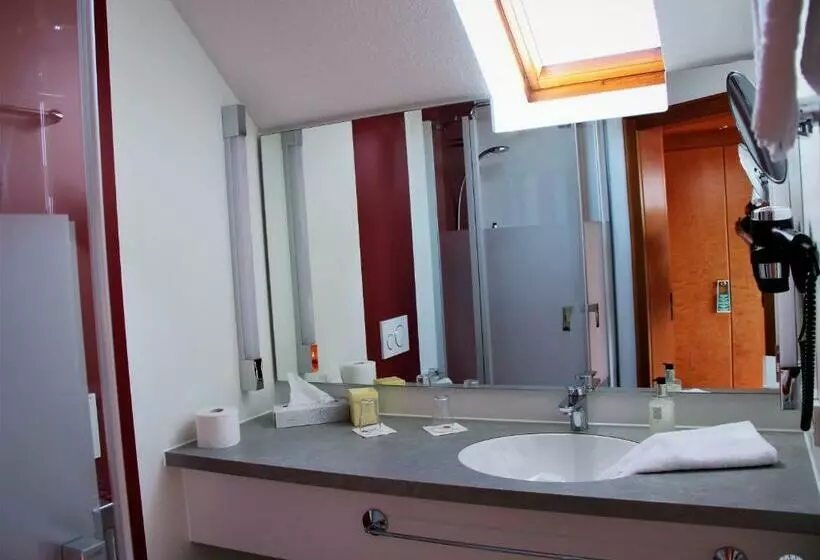 Standard Room, Restaurant Lamm Hebsack