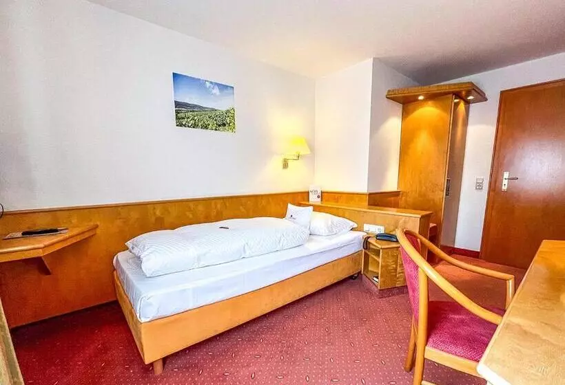 Standard Single Room, Restaurant Lamm Hebsack