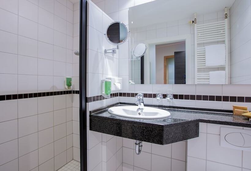 Номер Стандарт, Romantik Hotel Landschloss Fasanerie