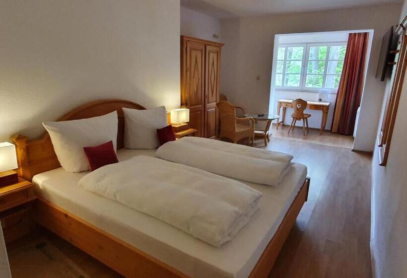 חדר סטנדרט, Und Weingut Karlsmühle