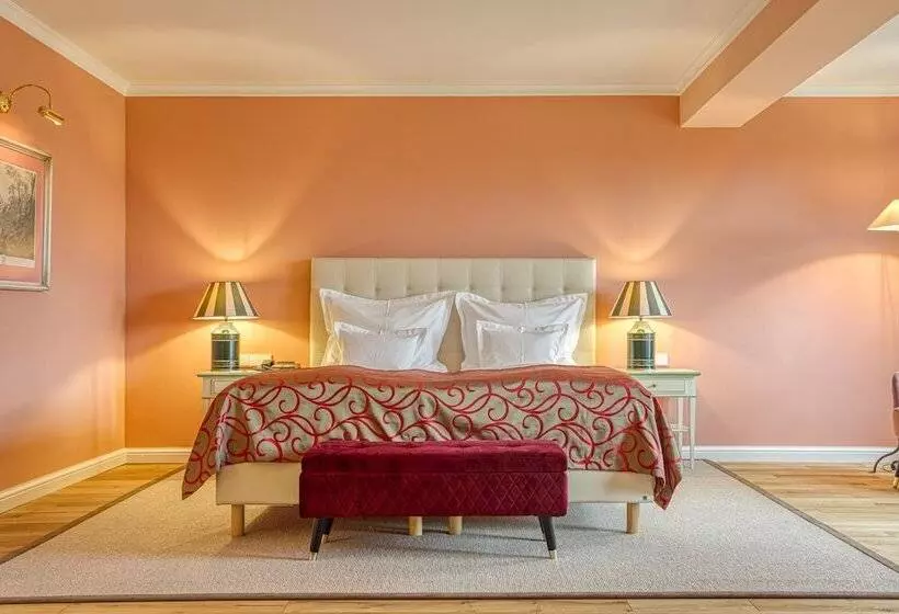 スーペリアージュニアスイート, Wald & Schlosshotel Friedrichsruhe