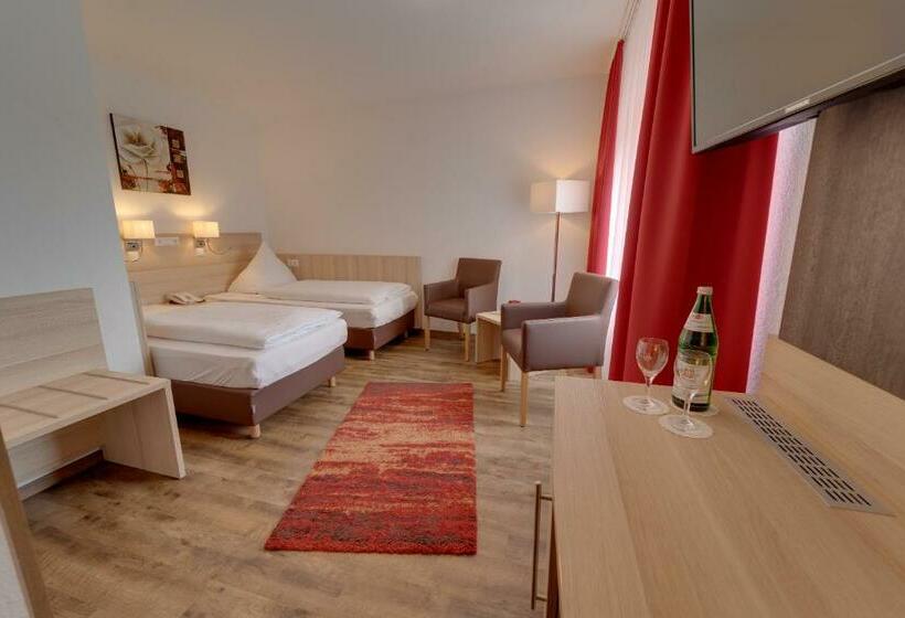 غرفة قياسية, Waldparkstube