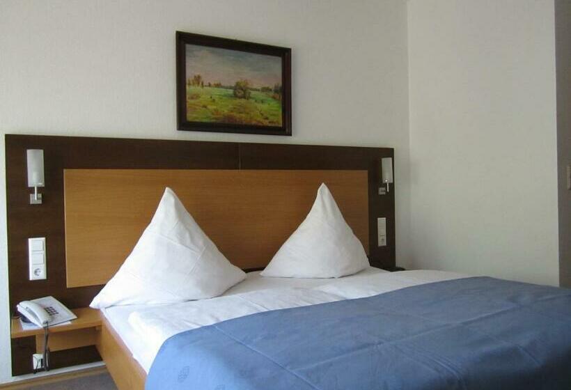 غرفة قياسية, Waldparkstube