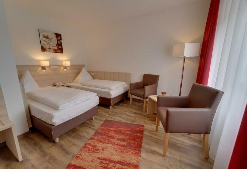 غرفة قياسية, Waldparkstube