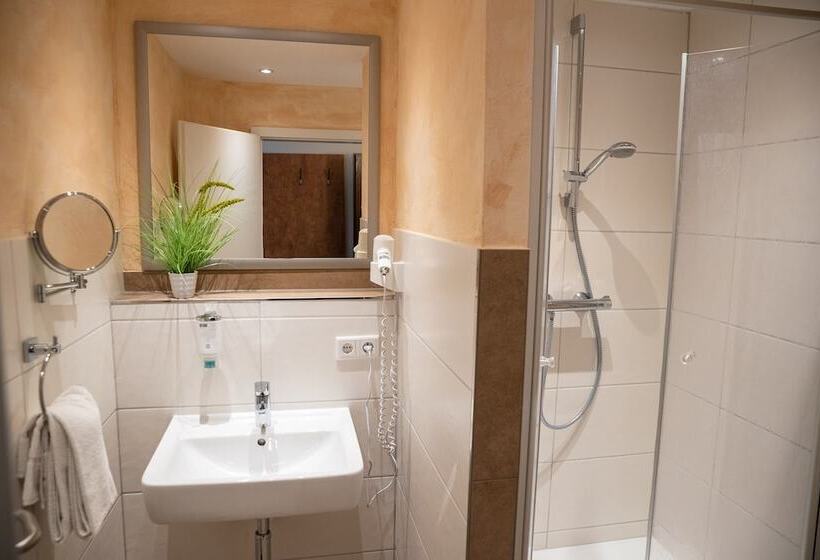 סוויטת ג'וניור, Rheinhotel Rüdesheim   Wellness