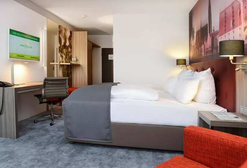 Superior-huone, Atrium im Park Hotel Regensburg