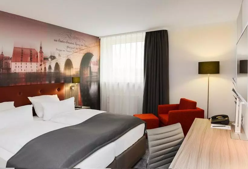 Bisneshuone, Atrium im Park Hotel Regensburg