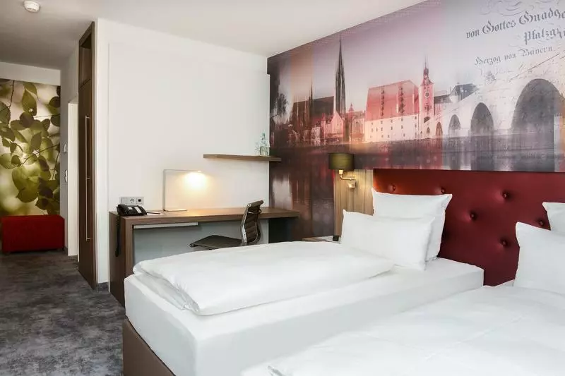 Economy-huone, Atrium im Park Hotel Regensburg