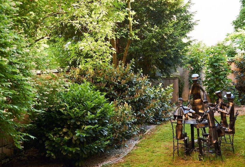 اتاق استاندارد سه نفره, Concorde