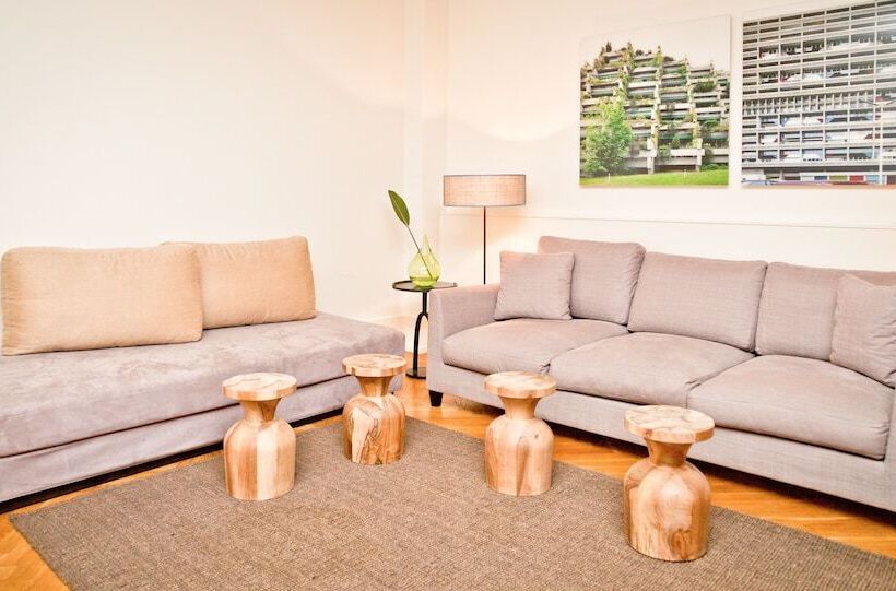 سوییت, Cortiina