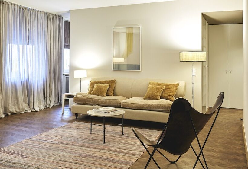 سوئیت 2 خوابه, Cortiina