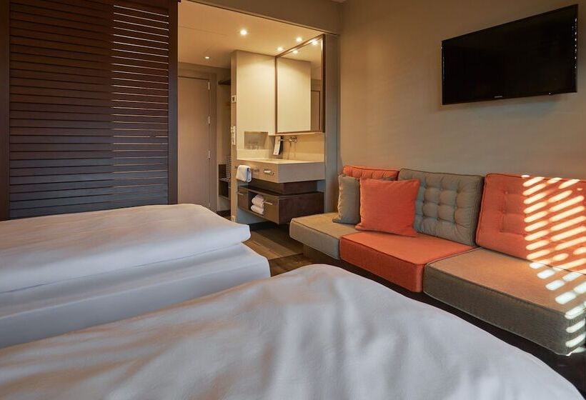 싱글 내측 룸, Gio