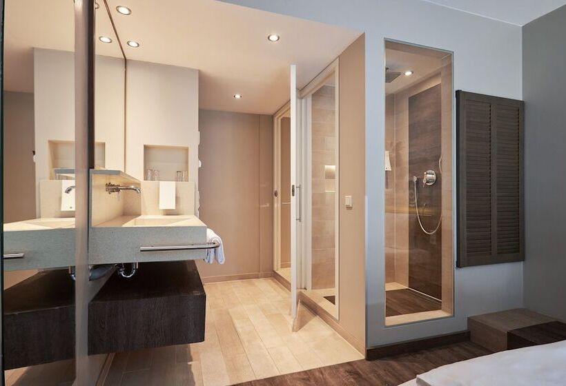 4인용 스탠다드 룸, Gio