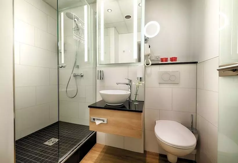 اتاق سوپریور, Leonardo Hotel Munich City North