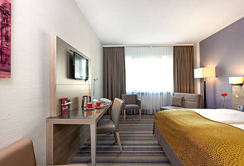 Номер Superior, Leonardo Hotel Munich City North