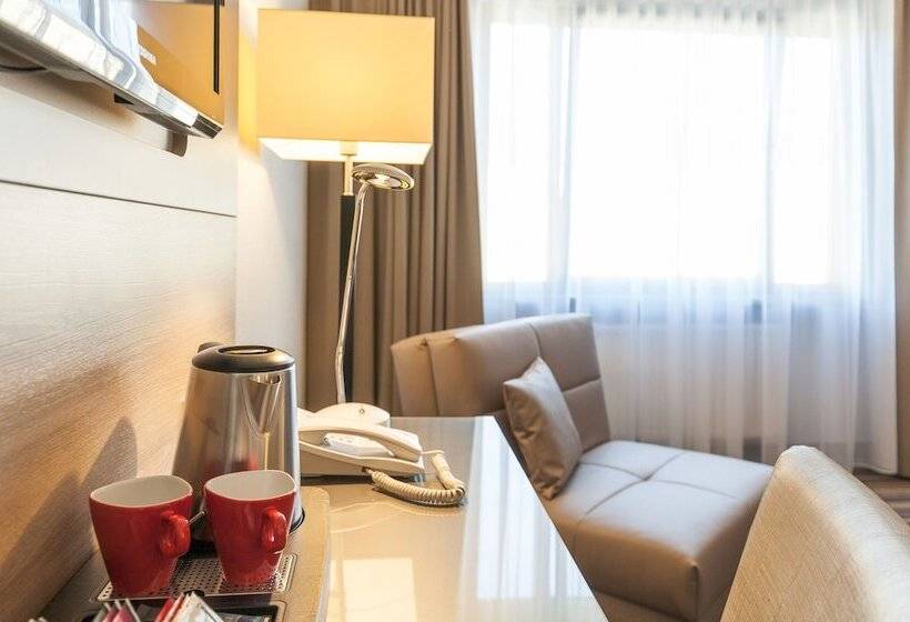 Номер Комфорт, Leonardo Hotel Munich City North