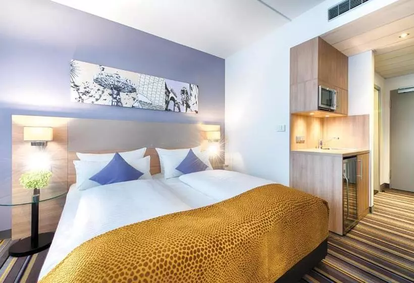 اتاق راحتی سه تخته, Leonardo Hotel Munich City North