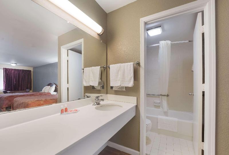 غرفة كلاسيكية فردية, Maritim Titisee