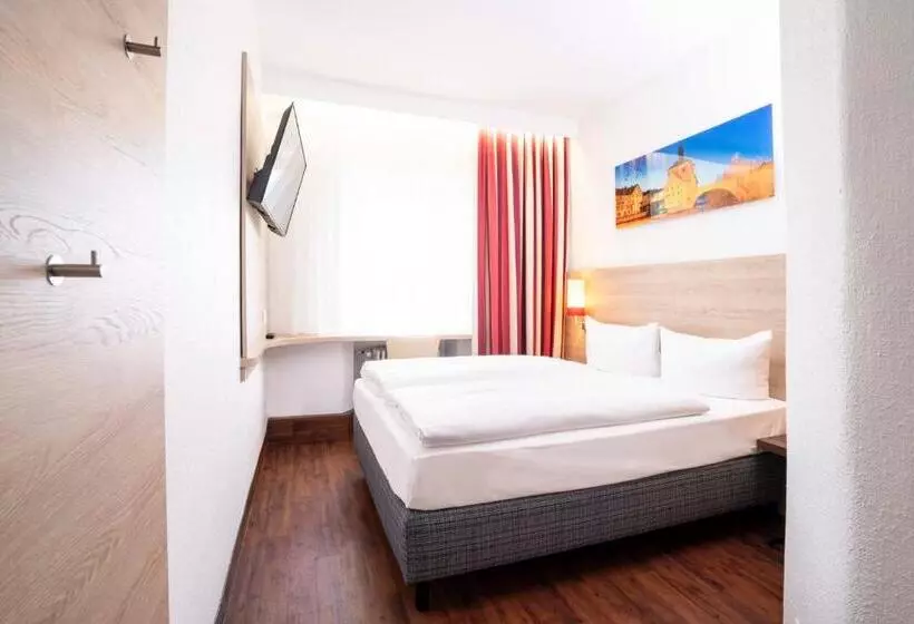 Quarto Basic, National