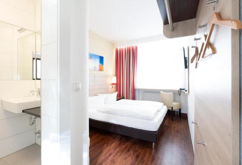 Basis Zimmer, National