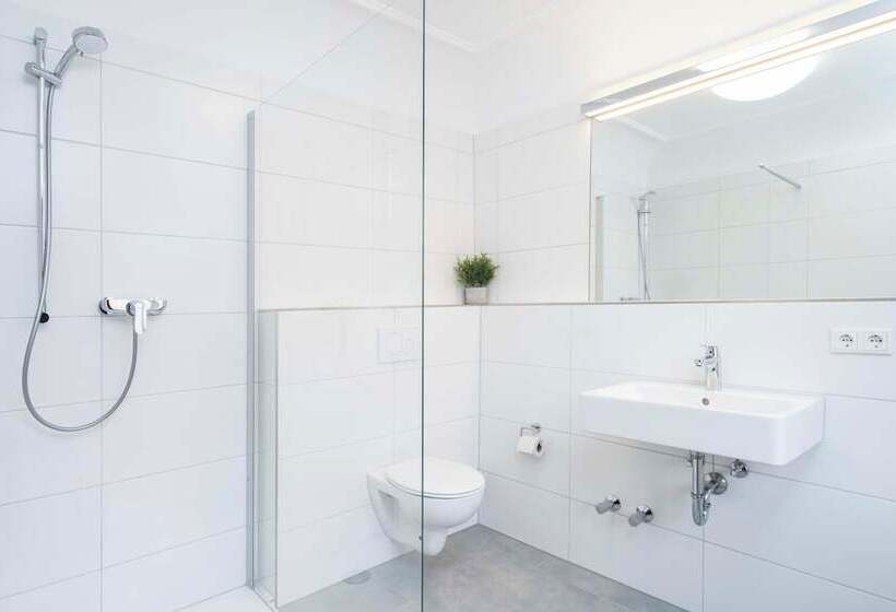 Superior-Zimmer, National