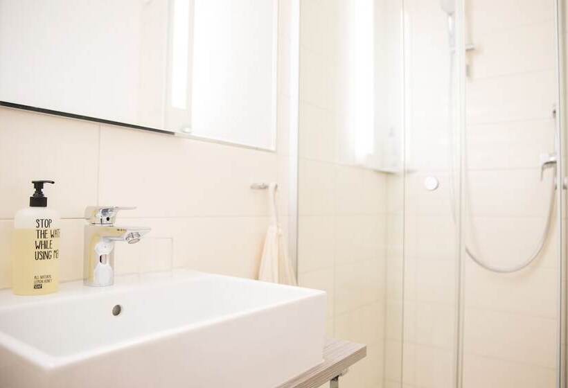 Quarto standart individual, Rad