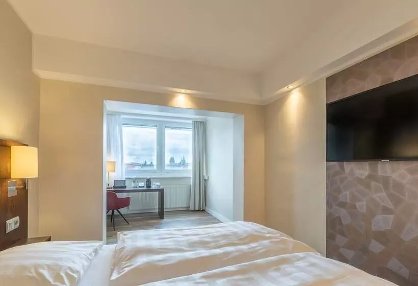 Superior-huone, Radisson Blu Hotel Erfurt