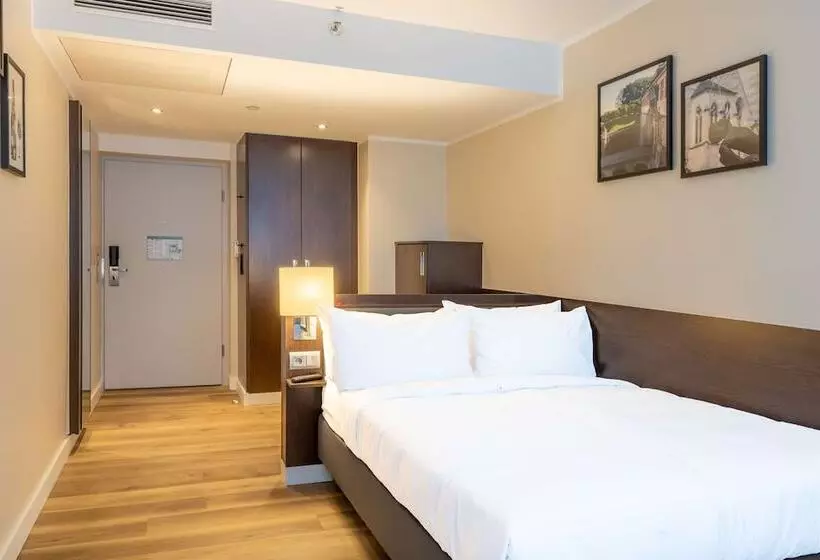 Superior-huone, Radisson Blu Hotel Erfurt