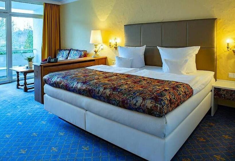 标准房带园景, Reiterhof