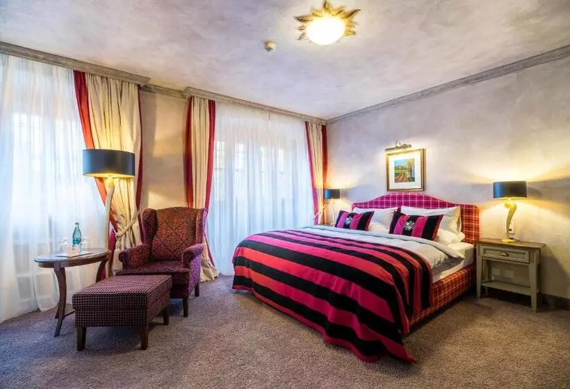 اتاق استاندارد, Schlosshotel Weyberhöfe