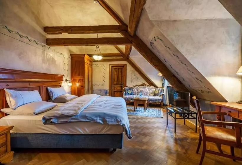 اتاق سوپریور, Schlosshotel Weyberhöfe