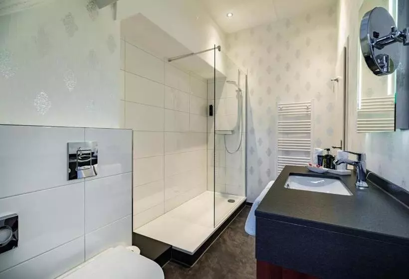 سوییت, Schlosshotel Weyberhöfe