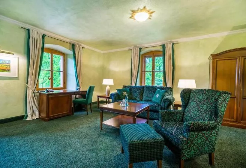 سوییت, Schlosshotel Weyberhöfe