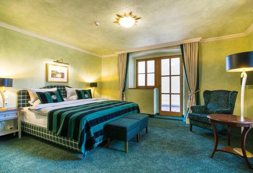 Люкс, Schlosshotel Weyberhöfe