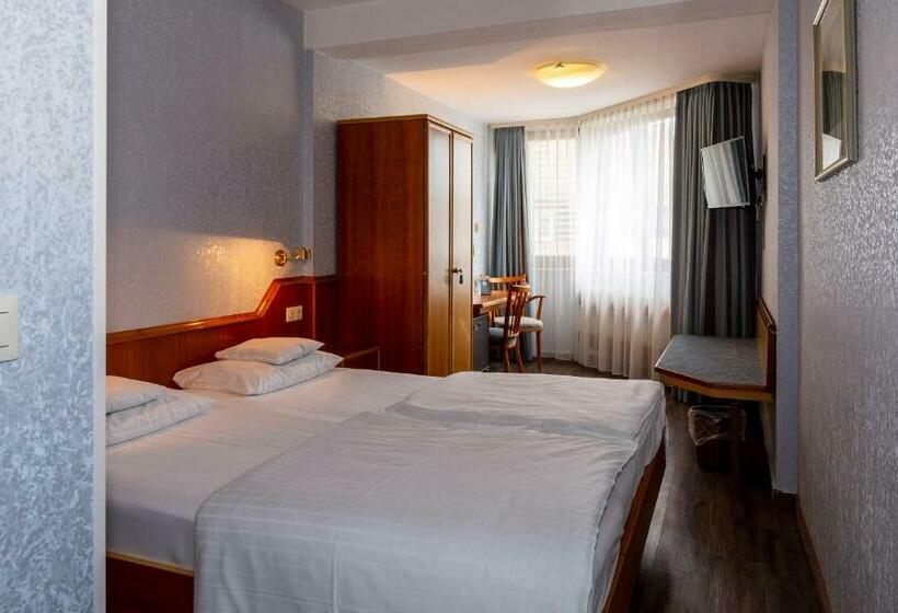 Номер Стандарт, Trip Inn Aschaffenburger Hof