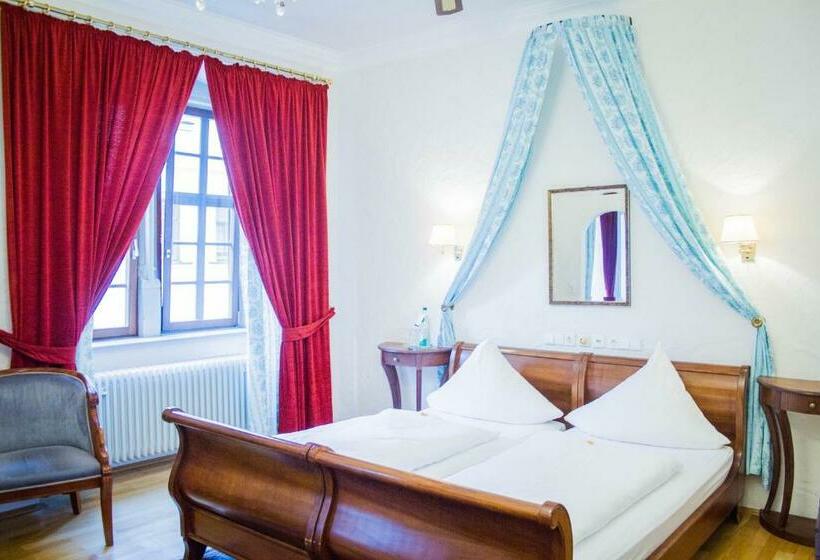 חדר סטנדרט, Vier Jahreszeiten