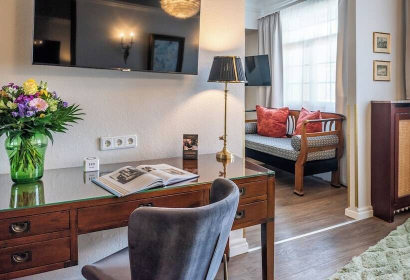 주니어 스위트, Wurzburger Hof