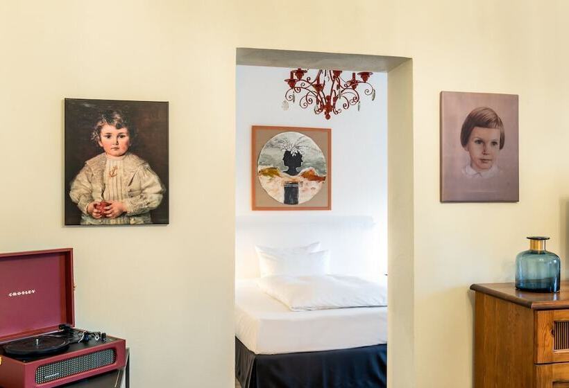 주니어 스위트, Wurzburger Hof