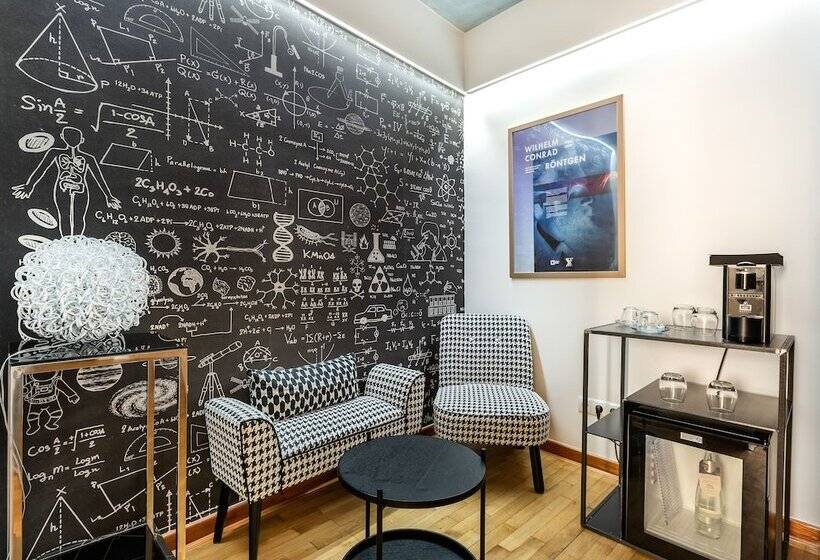 غرفة عائلية, Wurzburger Hof