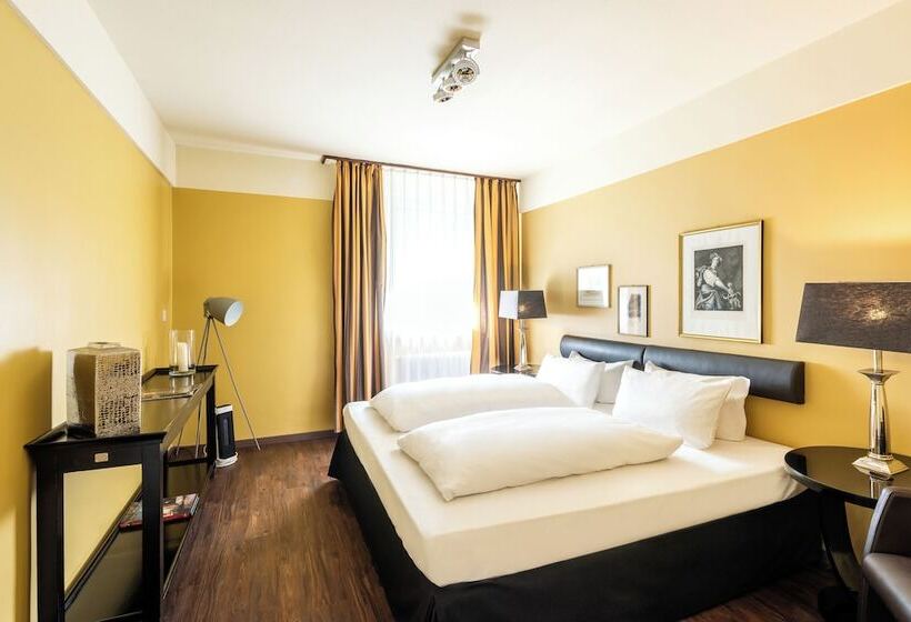 패밀리 룸, Wurzburger Hof