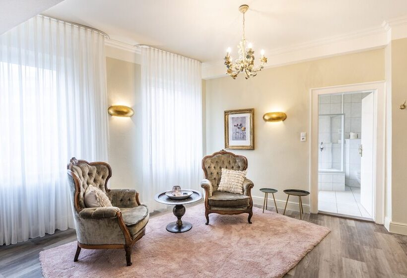 수피리어 룸, Wurzburger Hof