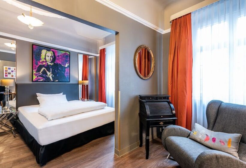 수피리어 룸, Wurzburger Hof