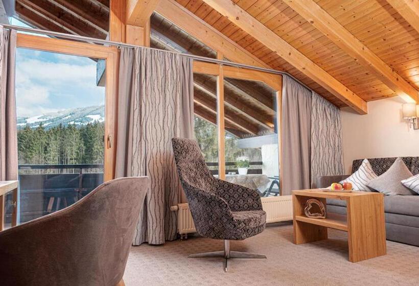 バルコニー付スイート, Parkhotel Burgmühle