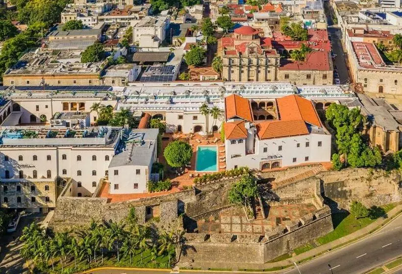 اتاق استاندارد, Hodelpa Nicolas de Ovando